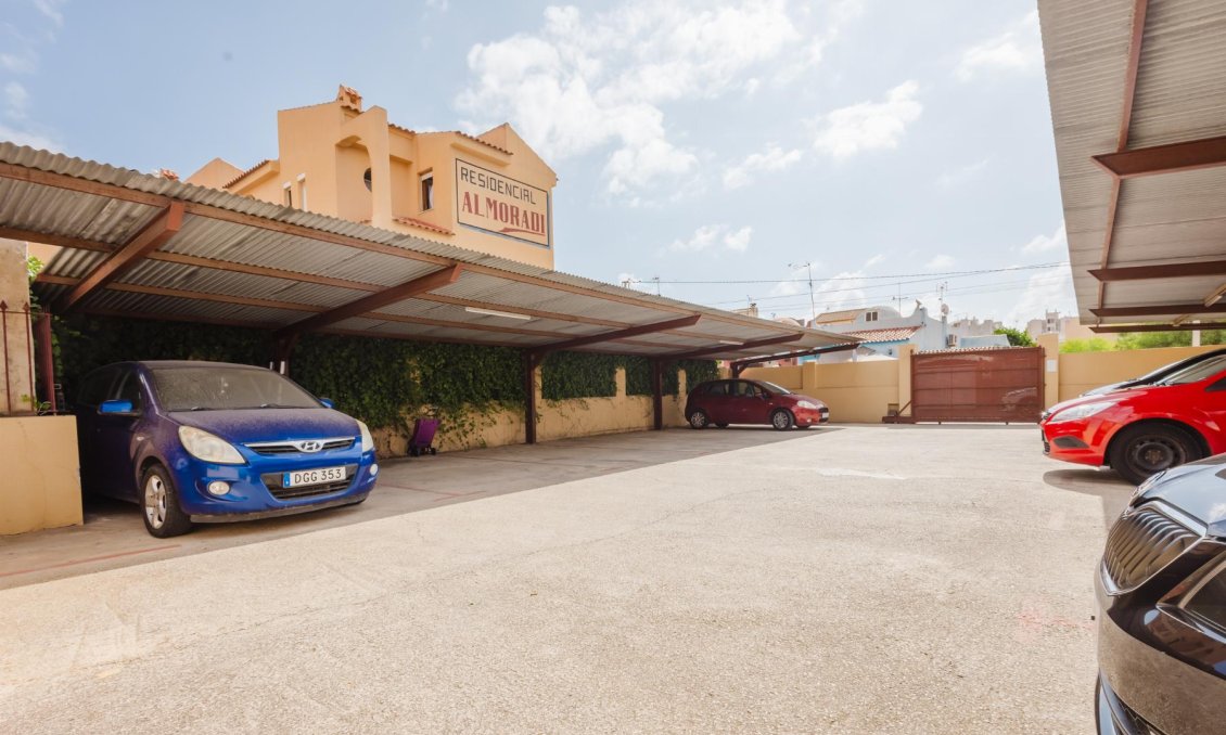 Használt Ingatlanok - Apartman -
Torrevieja - Costa Blanca