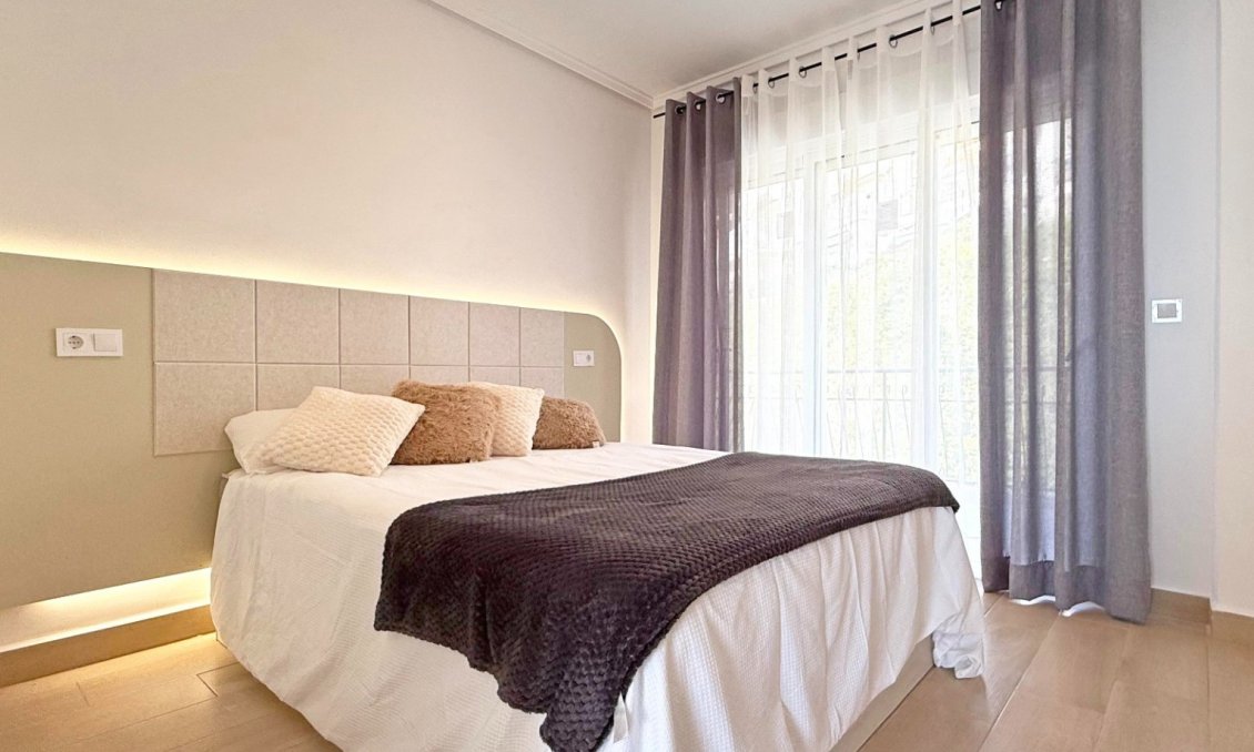 Segunda mano - Apartamento -
Torrevieja - Costa Blanca