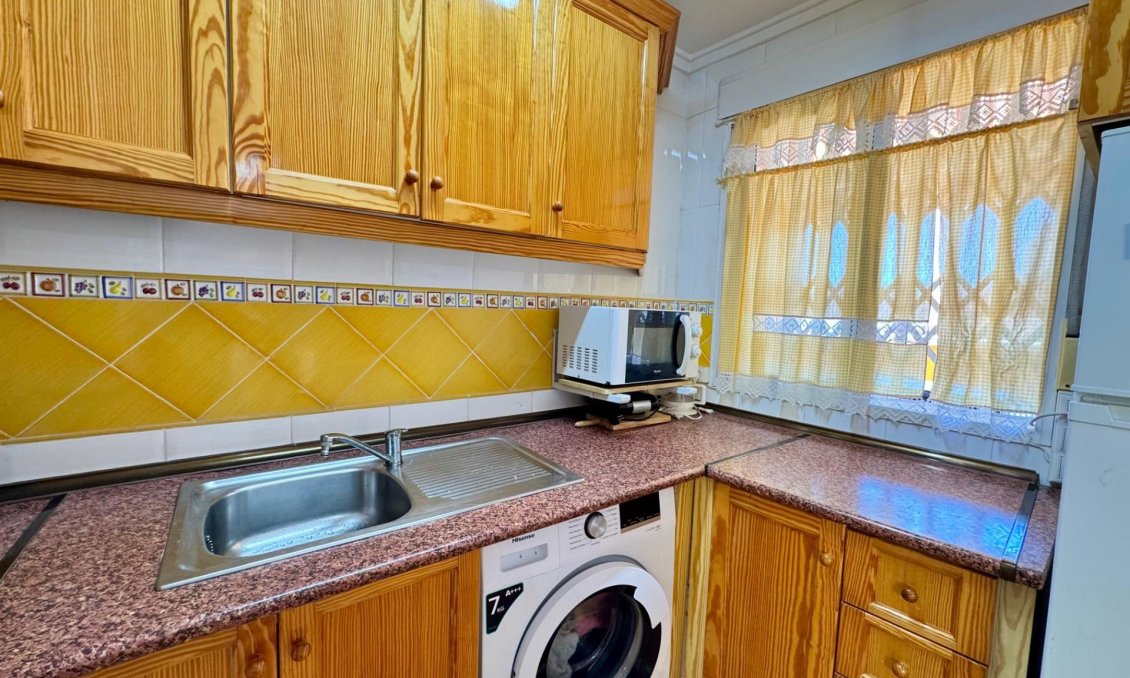 Használt Ingatlanok - Tetőtéri lakás -
Torrevieja - Costa Blanca