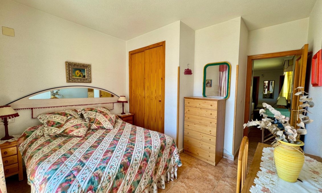 Használt Ingatlanok - Tetőtéri lakás -
Torrevieja - Costa Blanca