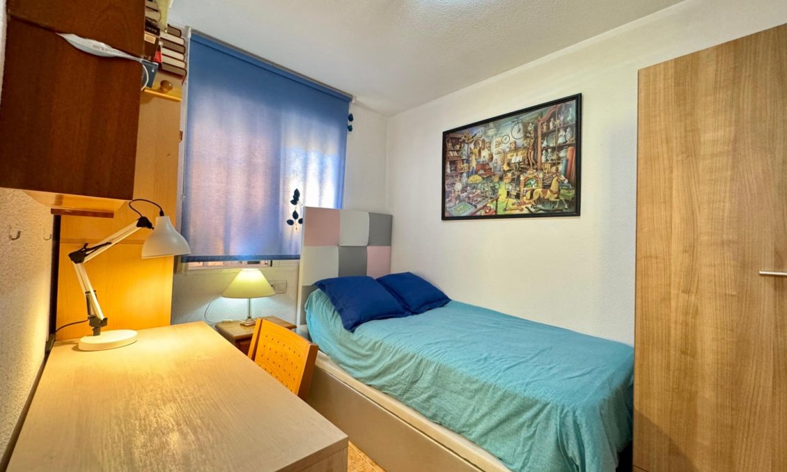 Használt Ingatlanok - Tetőtéri lakás -
Torrevieja - Costa Blanca