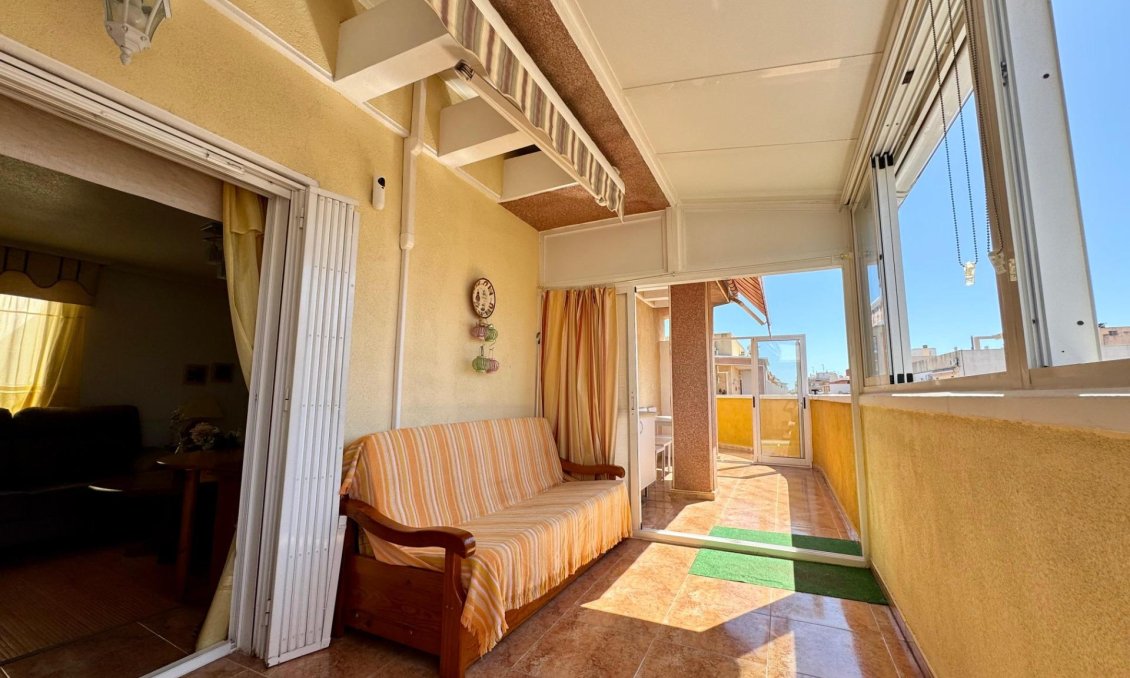 Használt Ingatlanok - Tetőtéri lakás -
Torrevieja - Costa Blanca