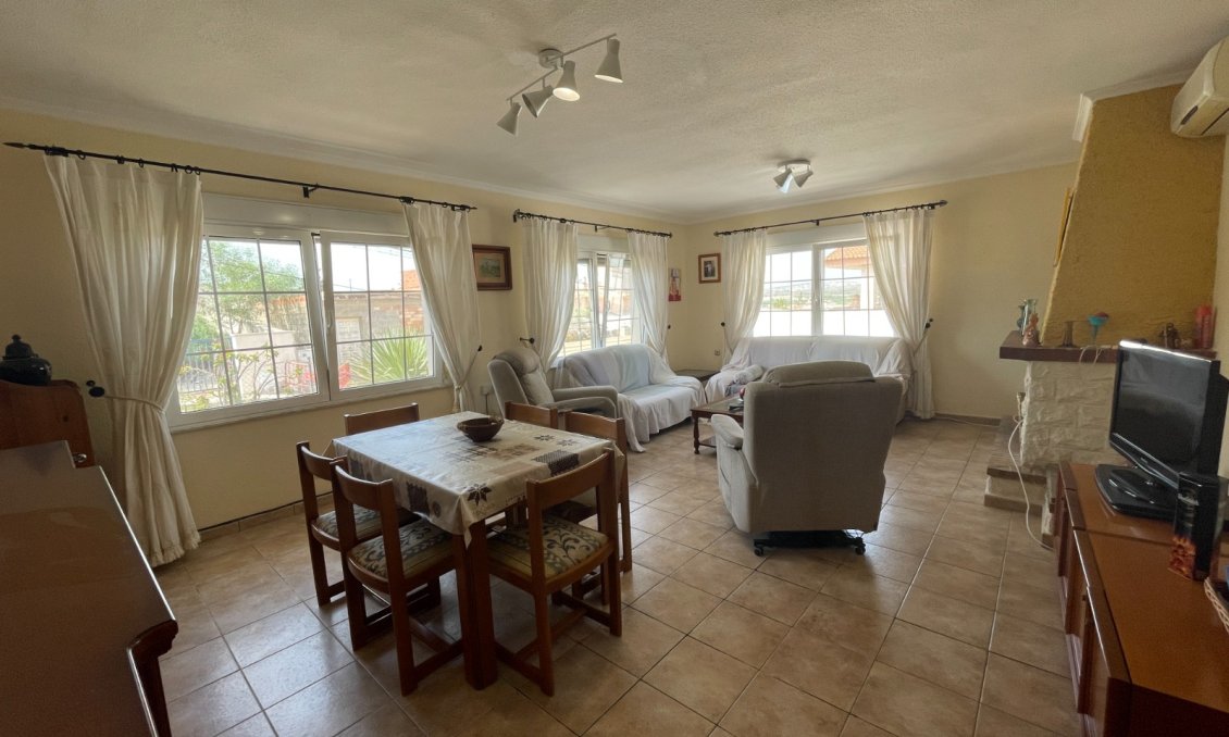 Wiederverkauf - Villa -
Benijofar - Costa Blanca