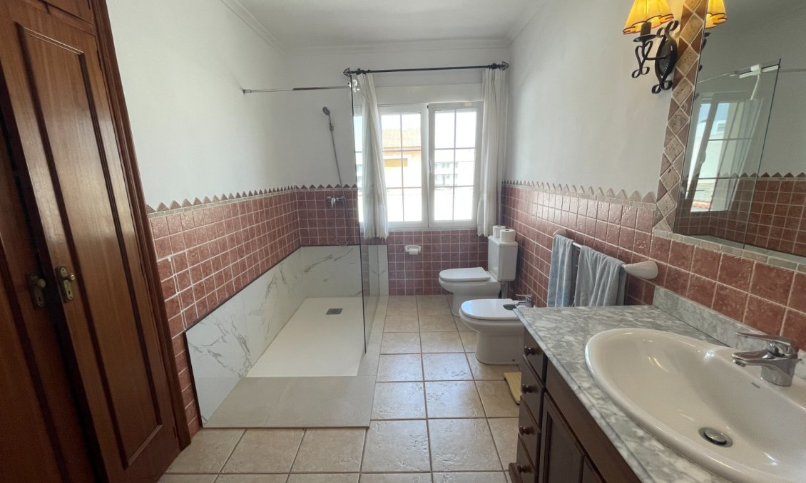 Wiederverkauf - Villa -
Benijofar - Costa Blanca