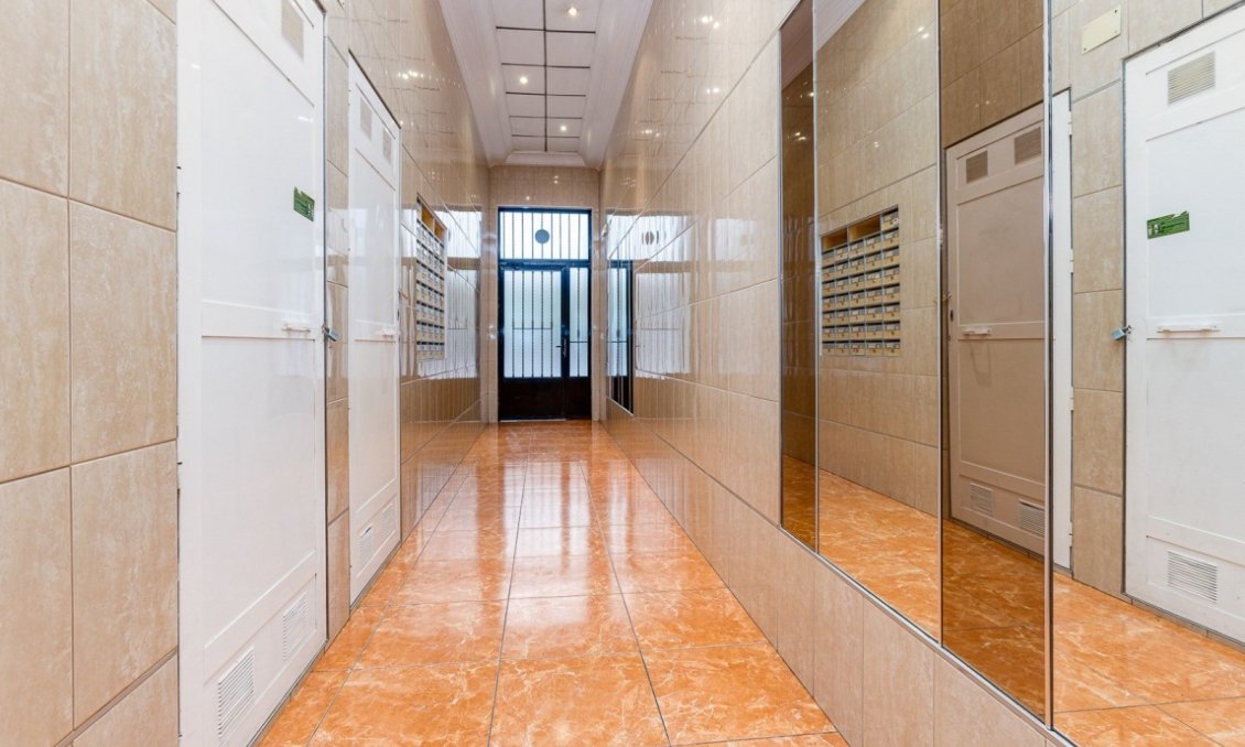 Használt Ingatlanok - Apartman -
Torrevieja - Costa Blanca