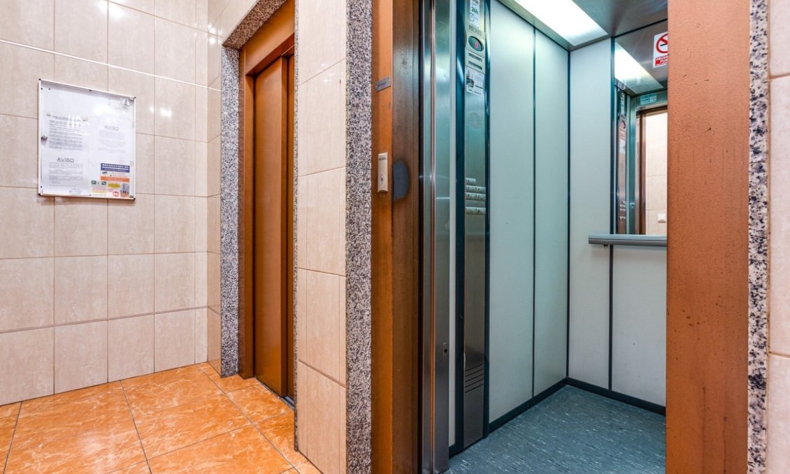 Használt Ingatlanok - Apartman -
Torrevieja - Costa Blanca