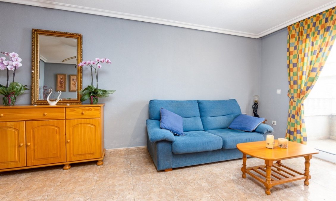 Használt Ingatlanok - Apartman -
Torrevieja - Costa Blanca