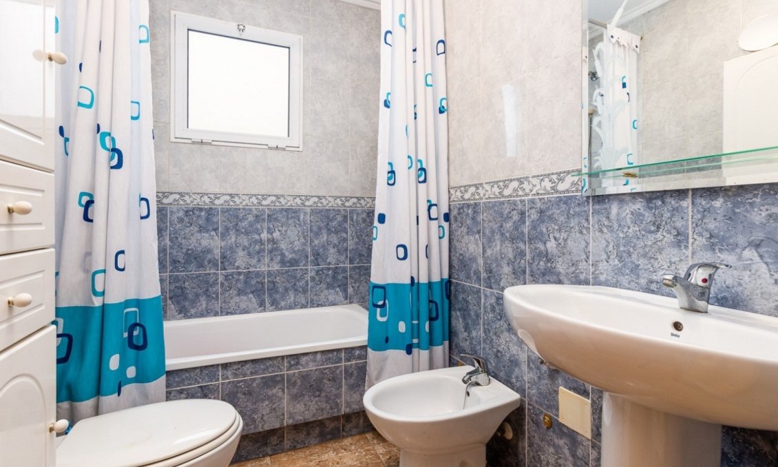 Használt Ingatlanok - Apartman -
Torrevieja - Costa Blanca