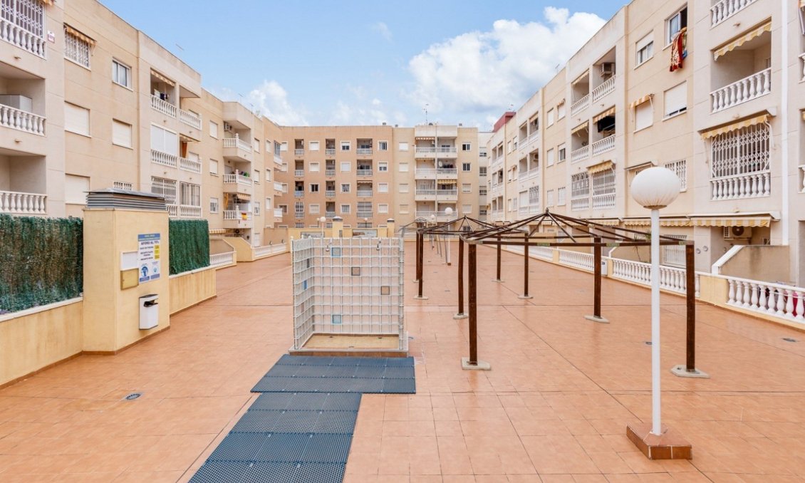 Használt Ingatlanok - Apartman -
Torrevieja - Costa Blanca