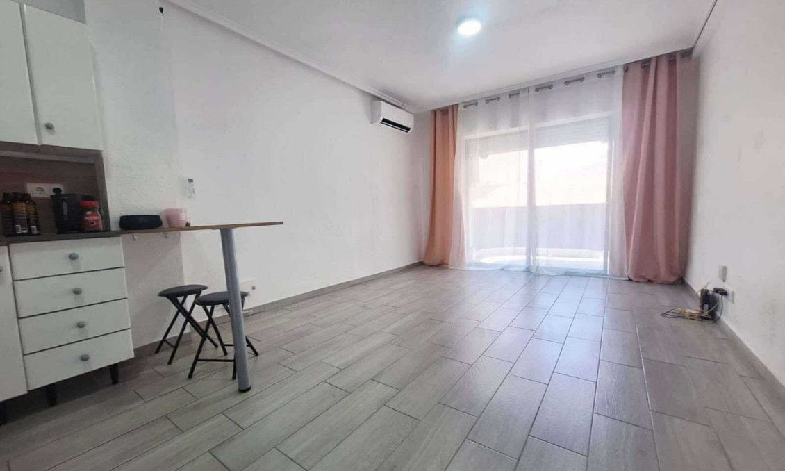 Segunda mano - Apartamento -
Torrevieja - Costa Blanca