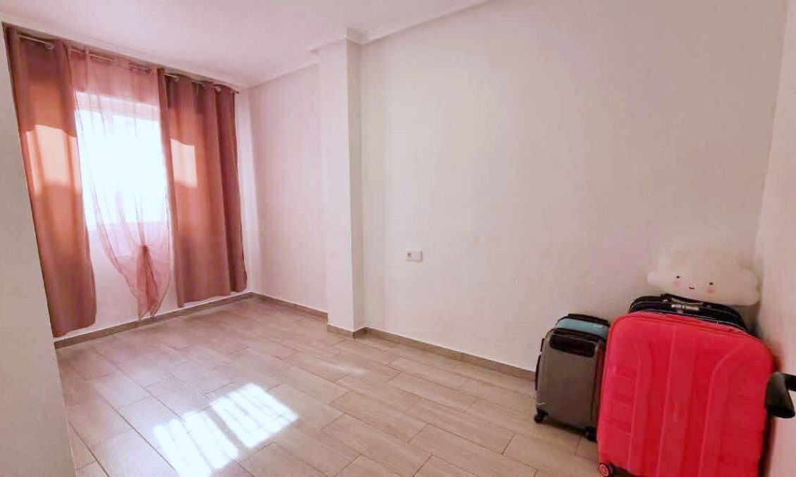 Segunda mano - Apartamento -
Torrevieja - Costa Blanca