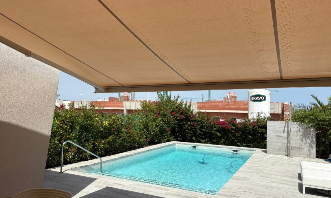 Segunda mano - Villa -
Algorfa - Inland
