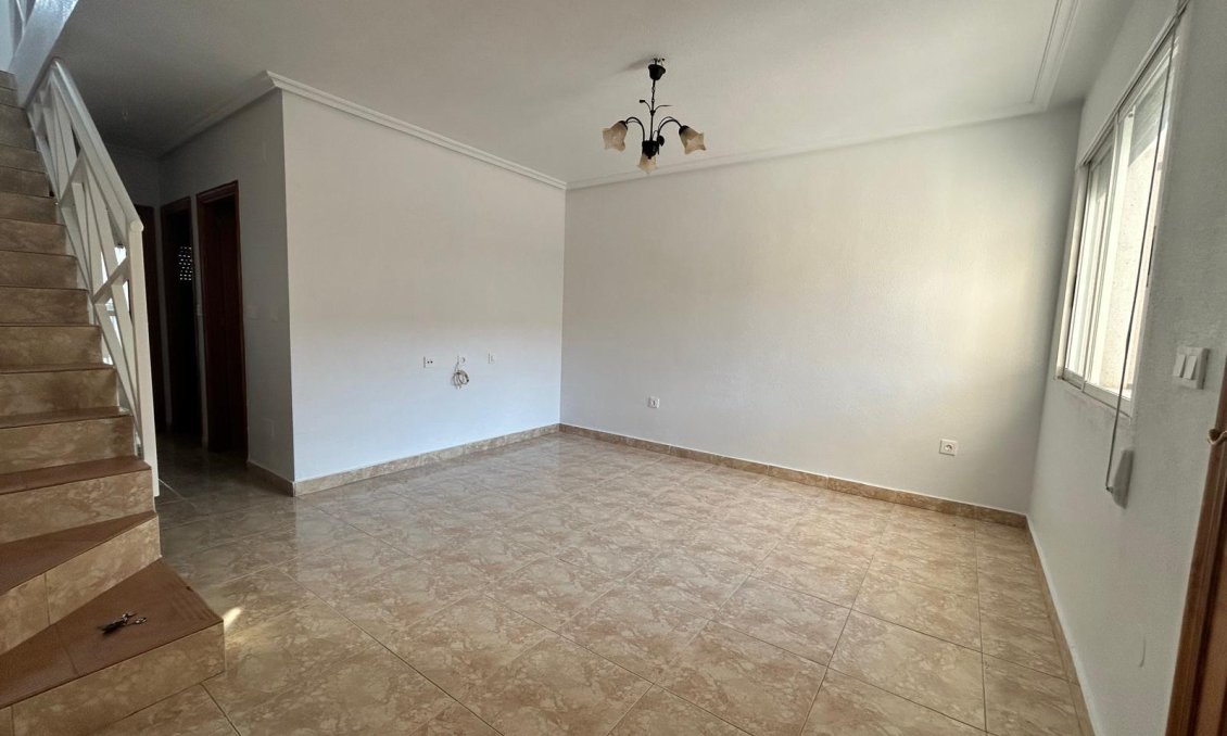 Revente - Duplex -
Los Alcazares - Playa Del Espejo