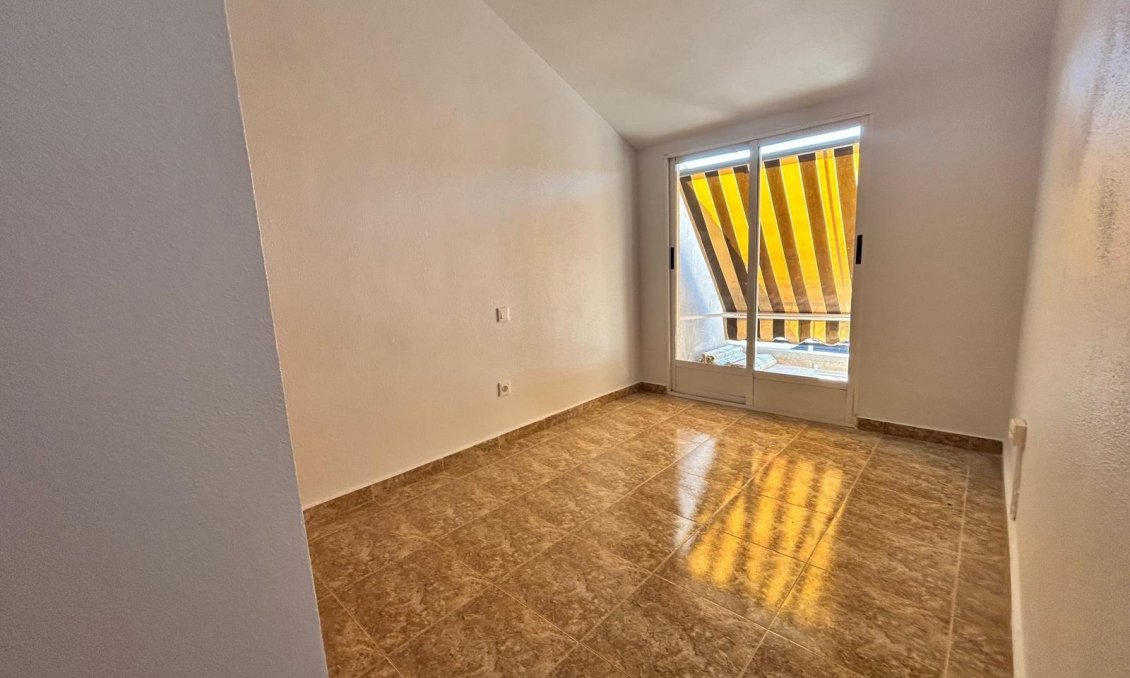 Revente - Duplex -
Los Alcazares - Playa Del Espejo