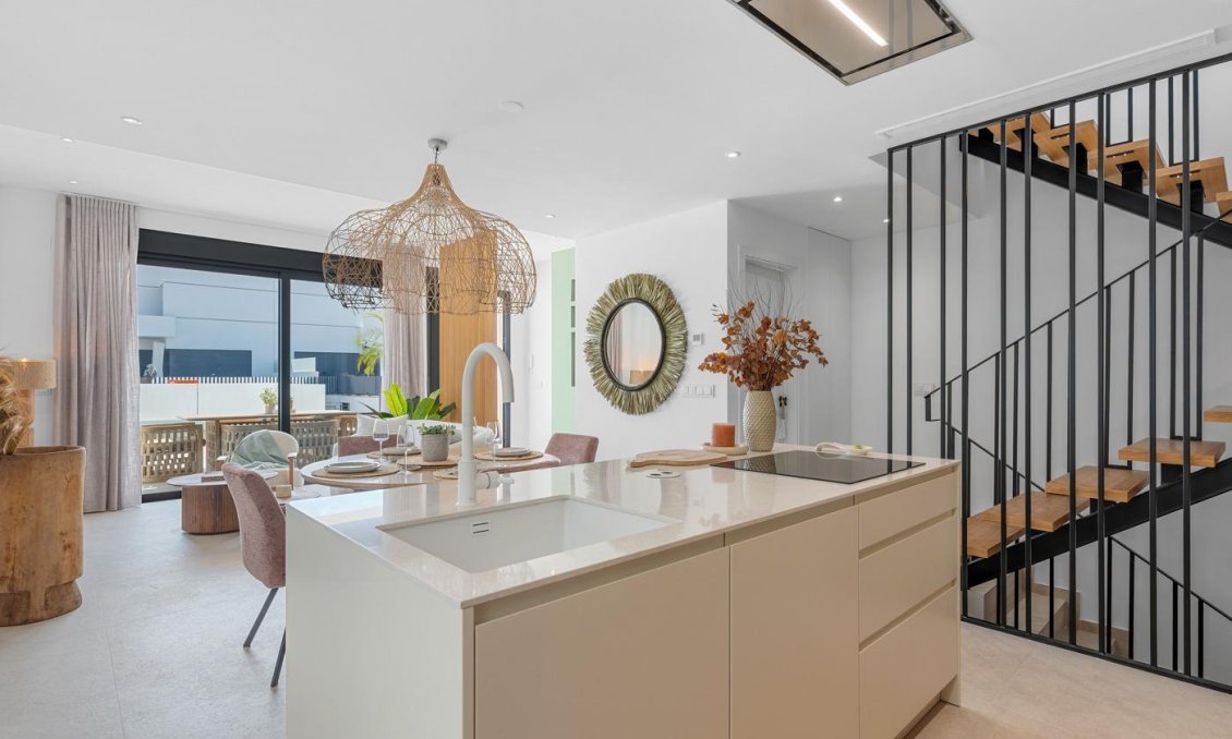 Nouvelle construction - Town House -
Dolores - Sector 3