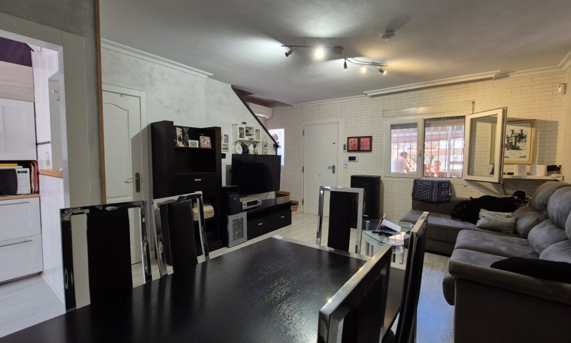 Wiederverkauf - Town House -
Torrevieja - Costa Blanca