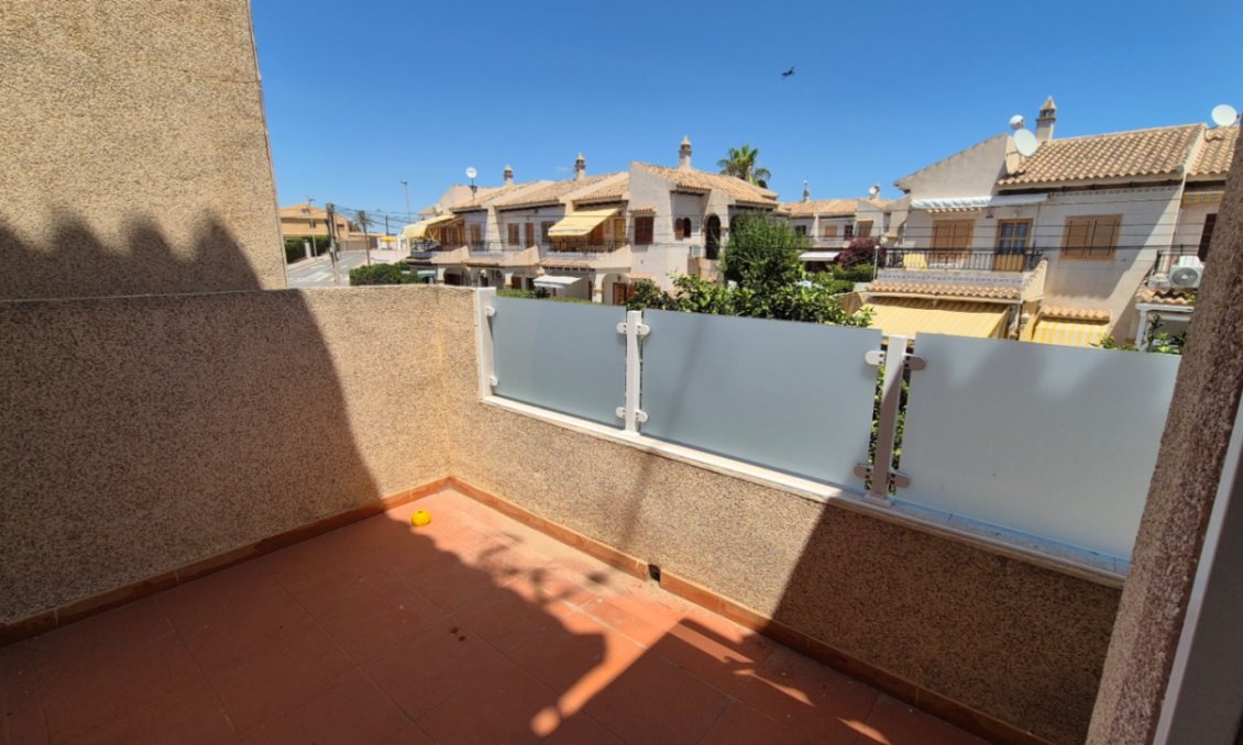 Wiederverkauf - Town House -
Torrevieja - Costa Blanca
