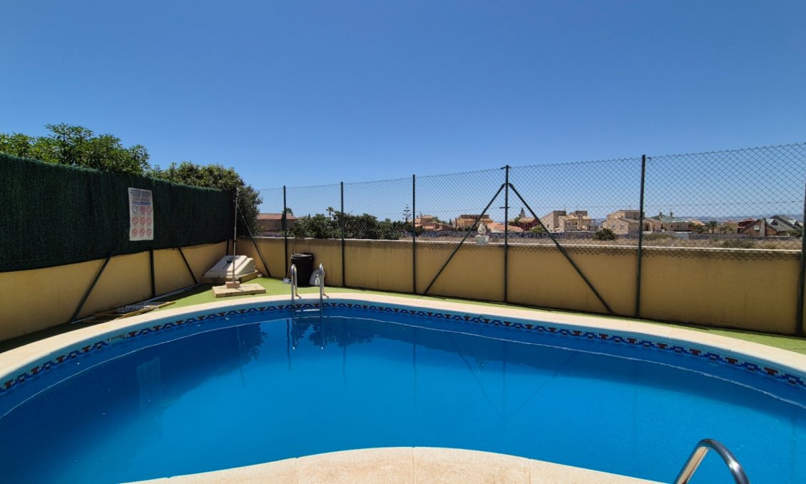 Wiederverkauf - Town House -
Torrevieja - Costa Blanca