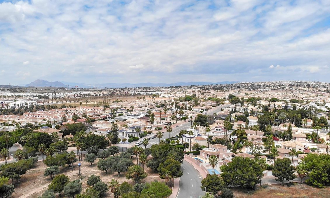 Resale - Villa -
Ciudad Quesada - Ciudad Quesada - Doña Pepa