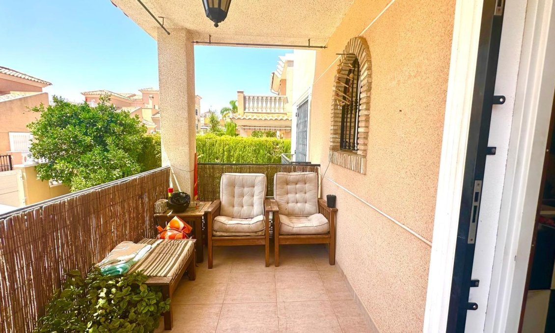 Wiederverkauf - Town House -
Orihuela - Urbanización Perla Del Mar