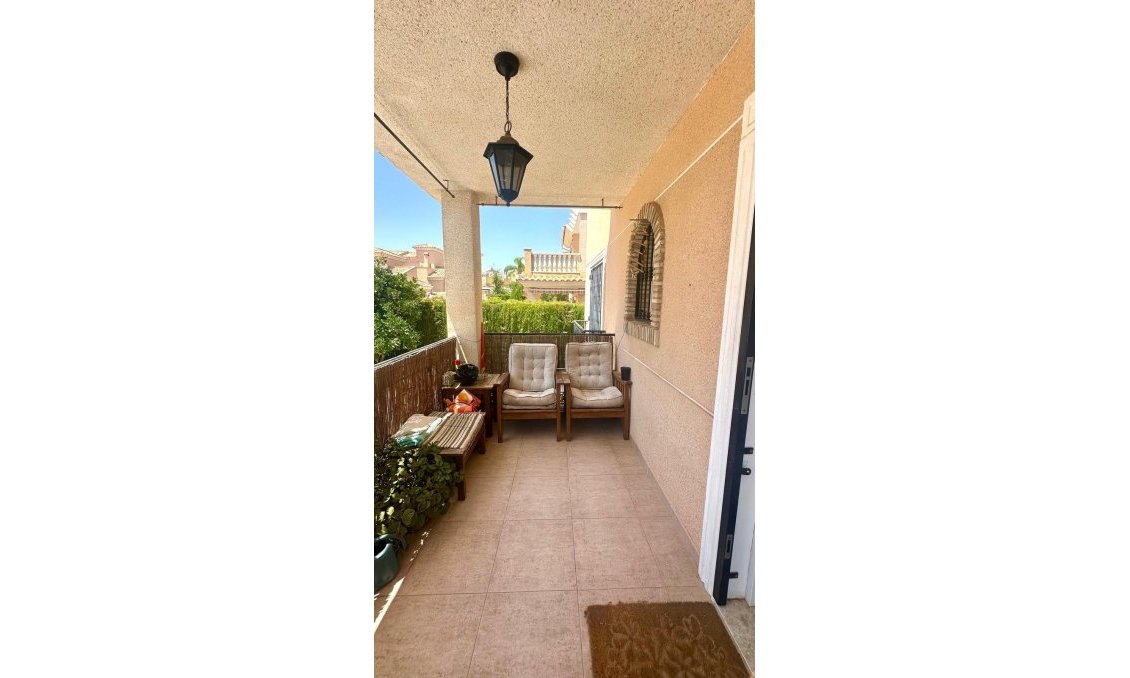 Wiederverkauf - Town House -
Orihuela - Urbanización Perla Del Mar