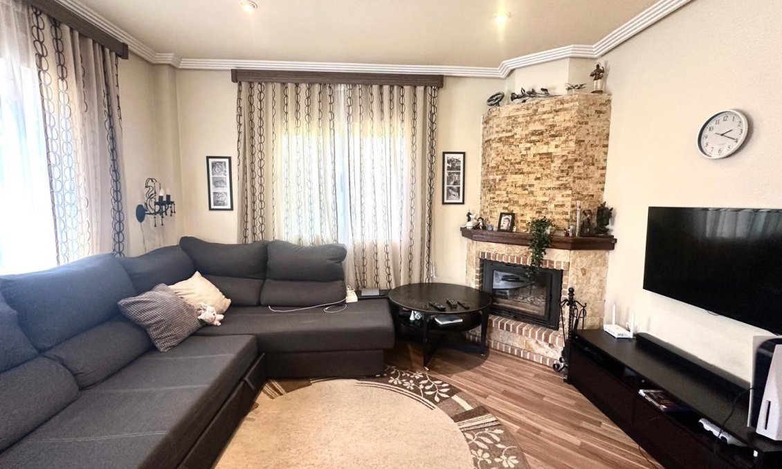 Wiederverkauf - Town House -
Orihuela - Urbanización Perla Del Mar