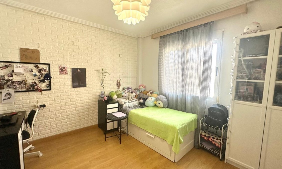 Wiederverkauf - Town House -
Orihuela - Urbanización Perla Del Mar