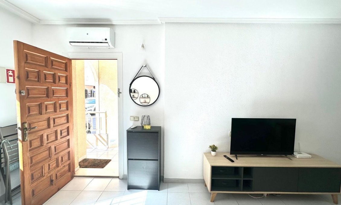 Revente - Appartement -
Torrevieja - Acequion