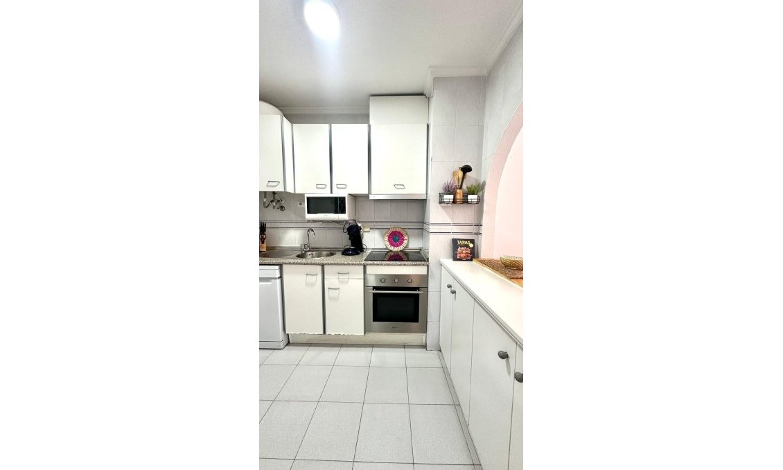 Revente - Appartement -
Torrevieja - Acequion