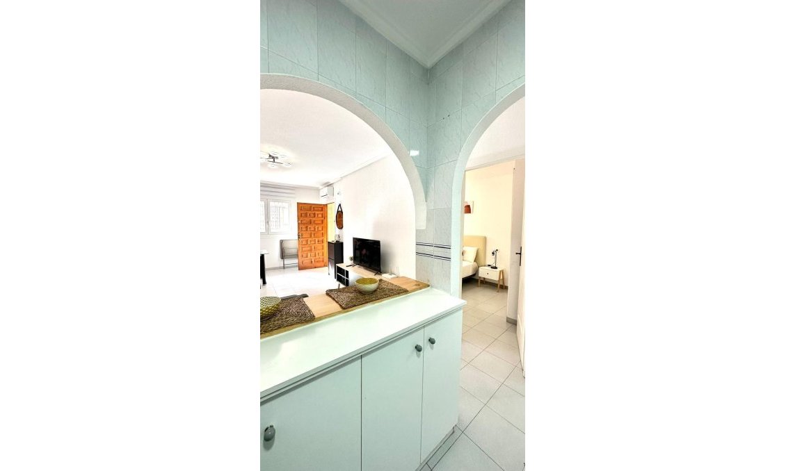 Revente - Appartement -
Torrevieja - Acequion