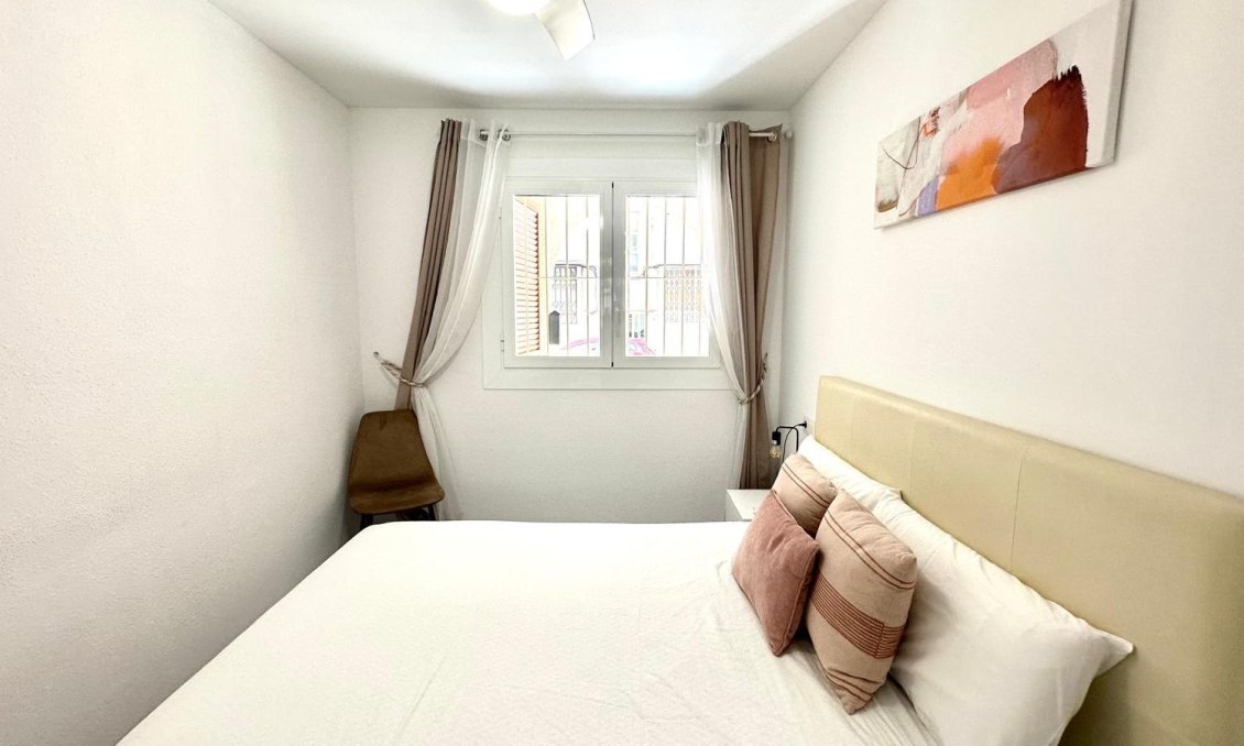 Revente - Appartement -
Torrevieja - Acequion