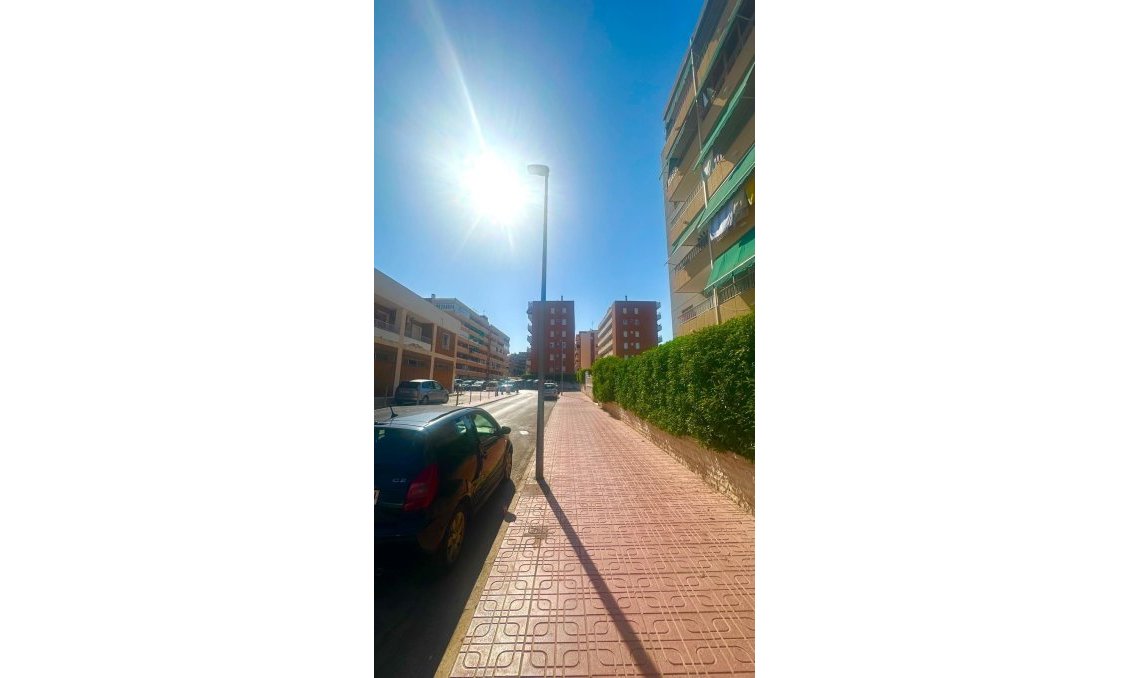 Segunda mano - Apartamento -
Torrevieja - Punta Prima