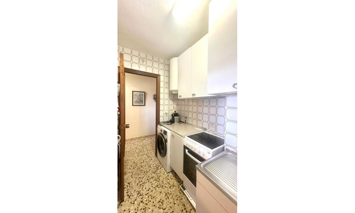 Segunda mano - Apartamento -
Torrevieja - Punta Prima