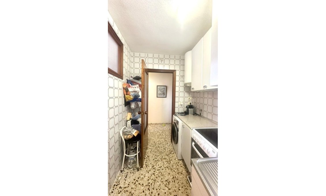 Segunda mano - Apartamento -
Torrevieja - Punta Prima