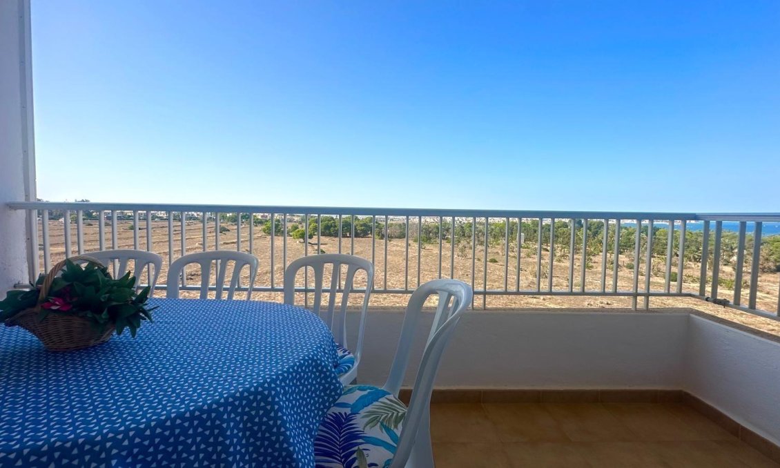 Segunda mano - Apartamento -
Torrevieja - Punta Prima