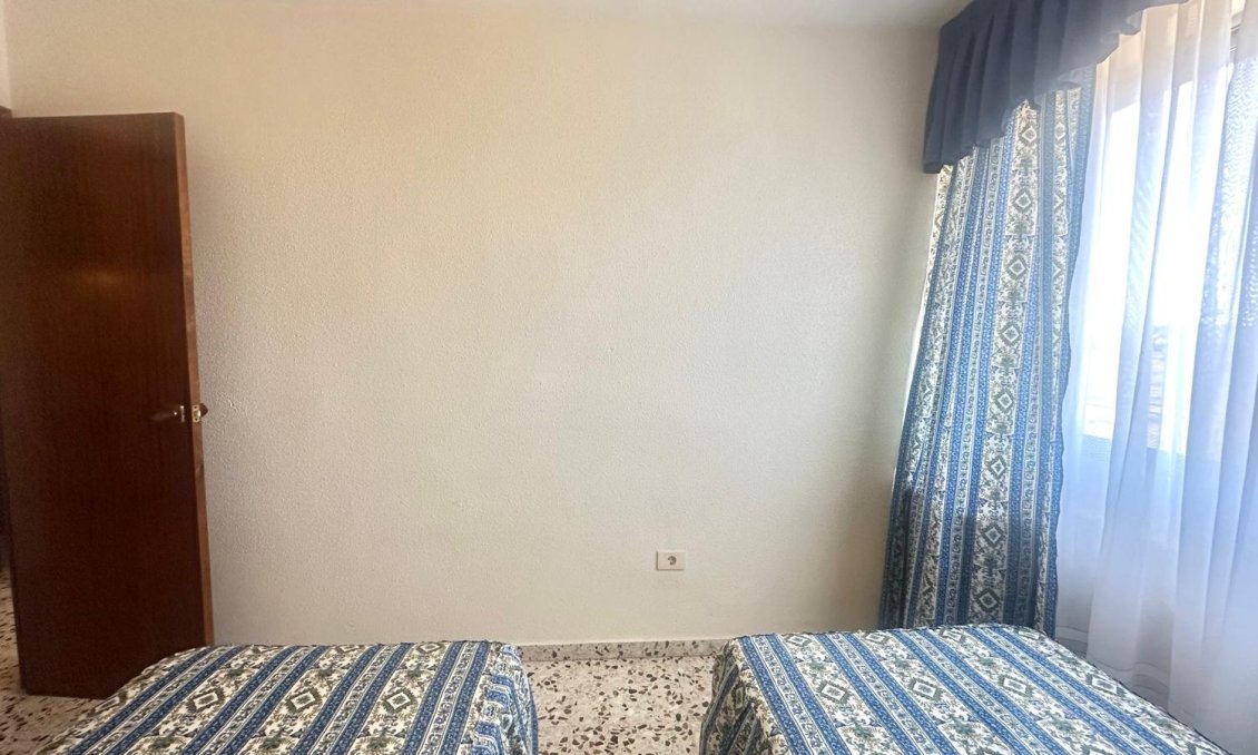Segunda mano - Apartamento -
Torrevieja - Punta Prima