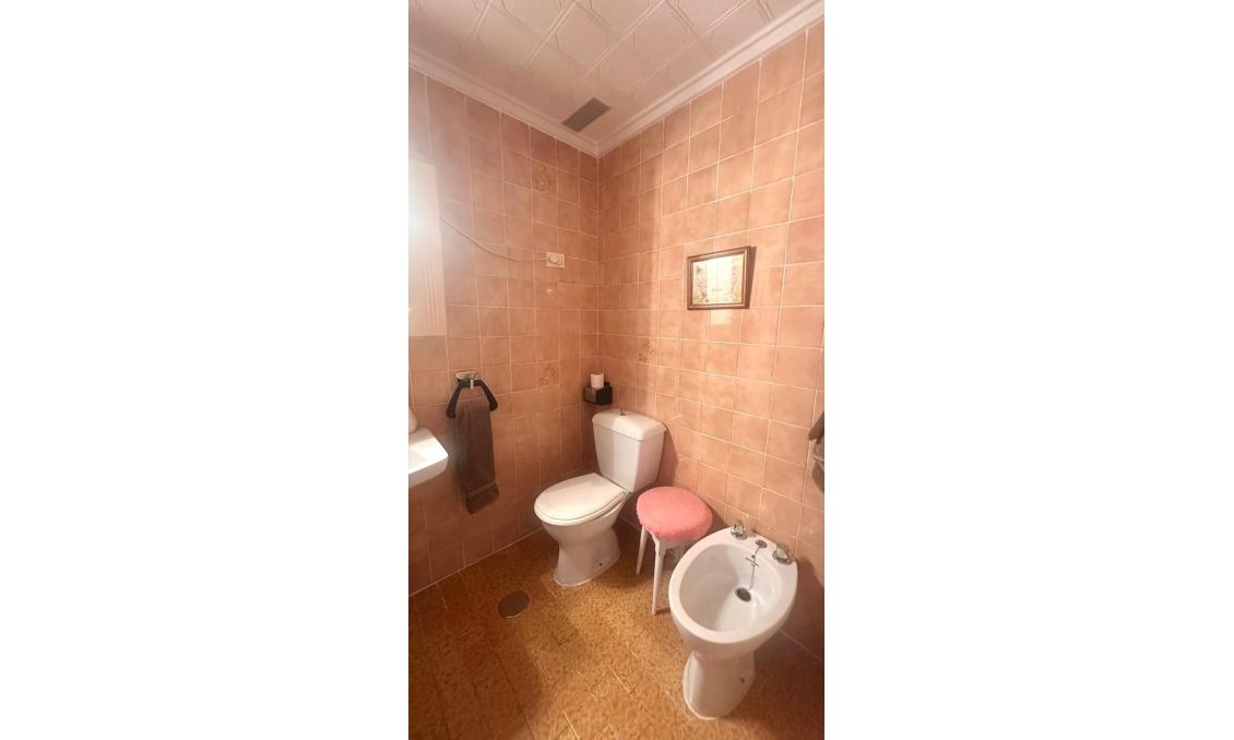 Segunda mano - Apartamento -
Torrevieja - Punta Prima