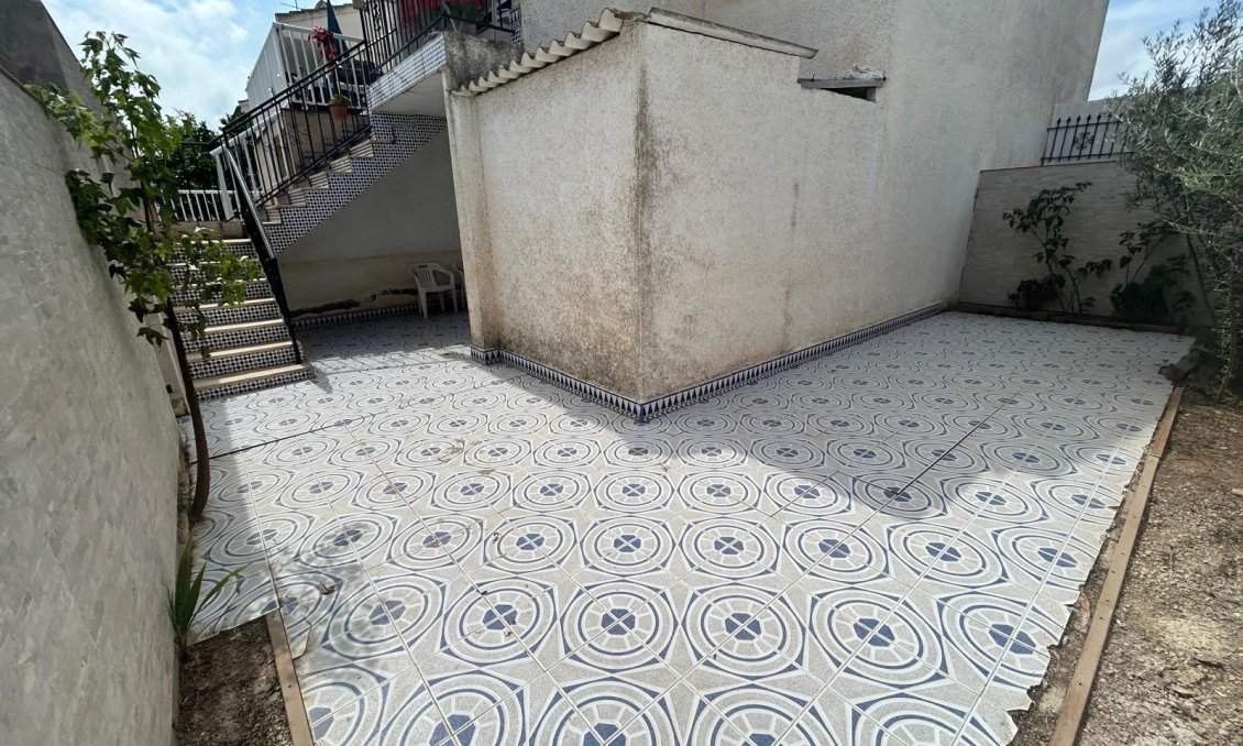 Segunda mano - Bungalow -
Los Alcazares - La Dorada
