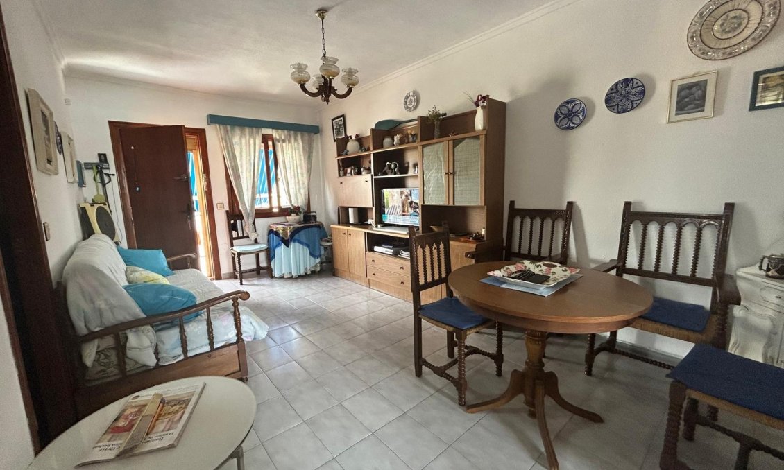 Segunda mano - Bungalow -
Los Alcazares - La Dorada