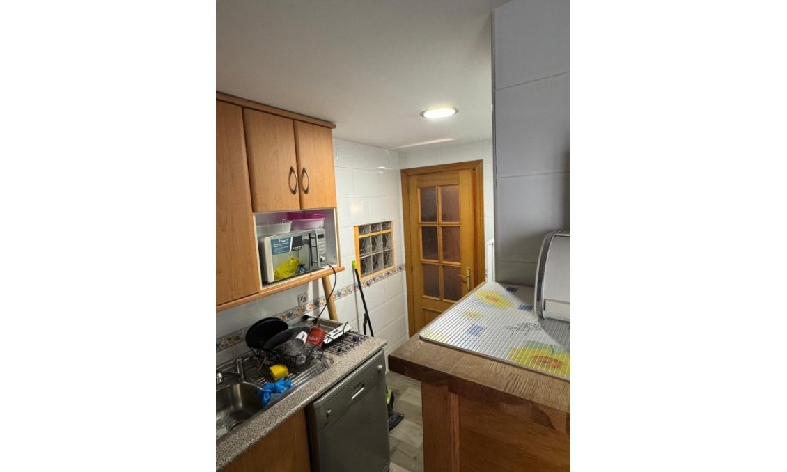 Segunda mano - Apartamento -
Alfas del Pí - Costa Blanca