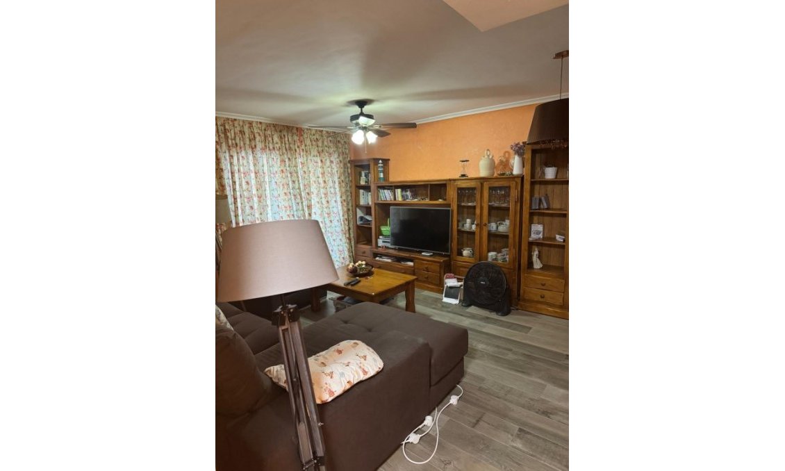 Segunda mano - Apartamento -
Alfas del Pí - Costa Blanca