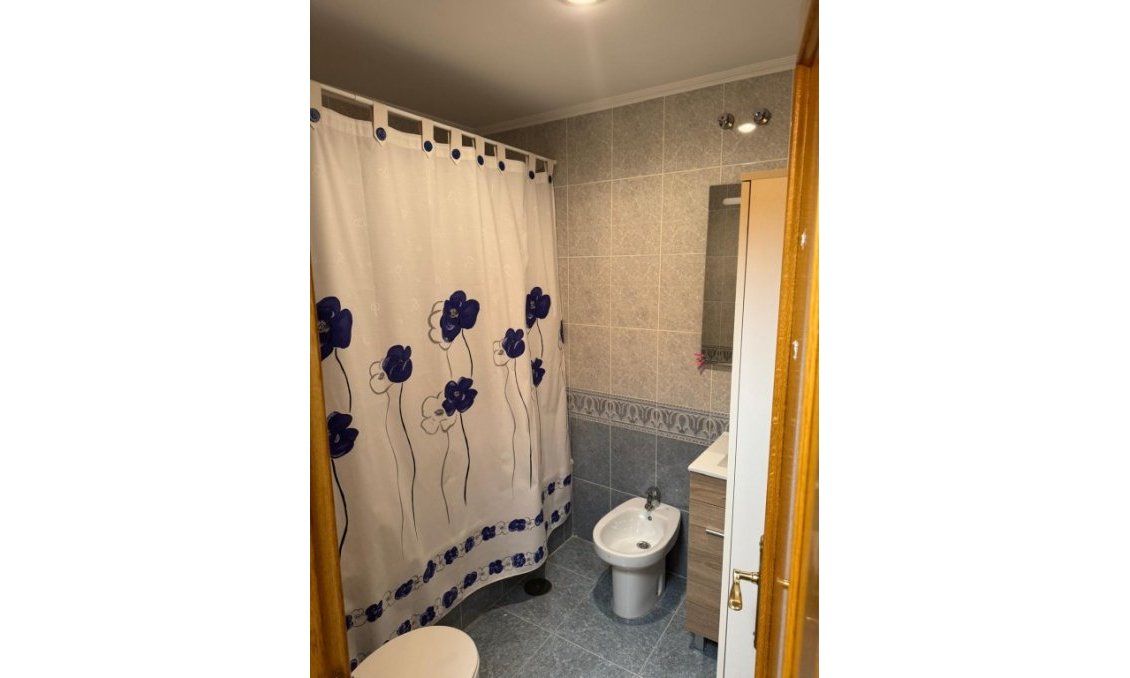 Segunda mano - Apartamento -
Alfas del Pí - Costa Blanca