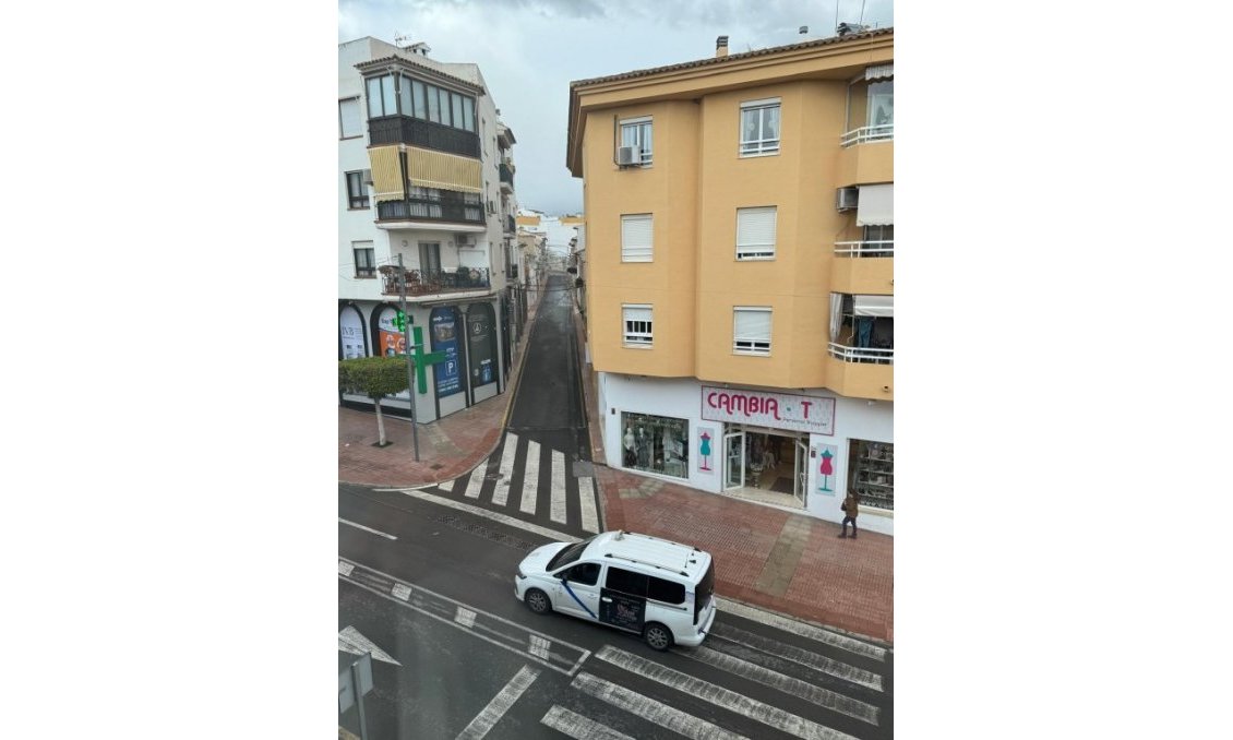 Segunda mano - Apartamento -
Alfas del Pí - Costa Blanca
