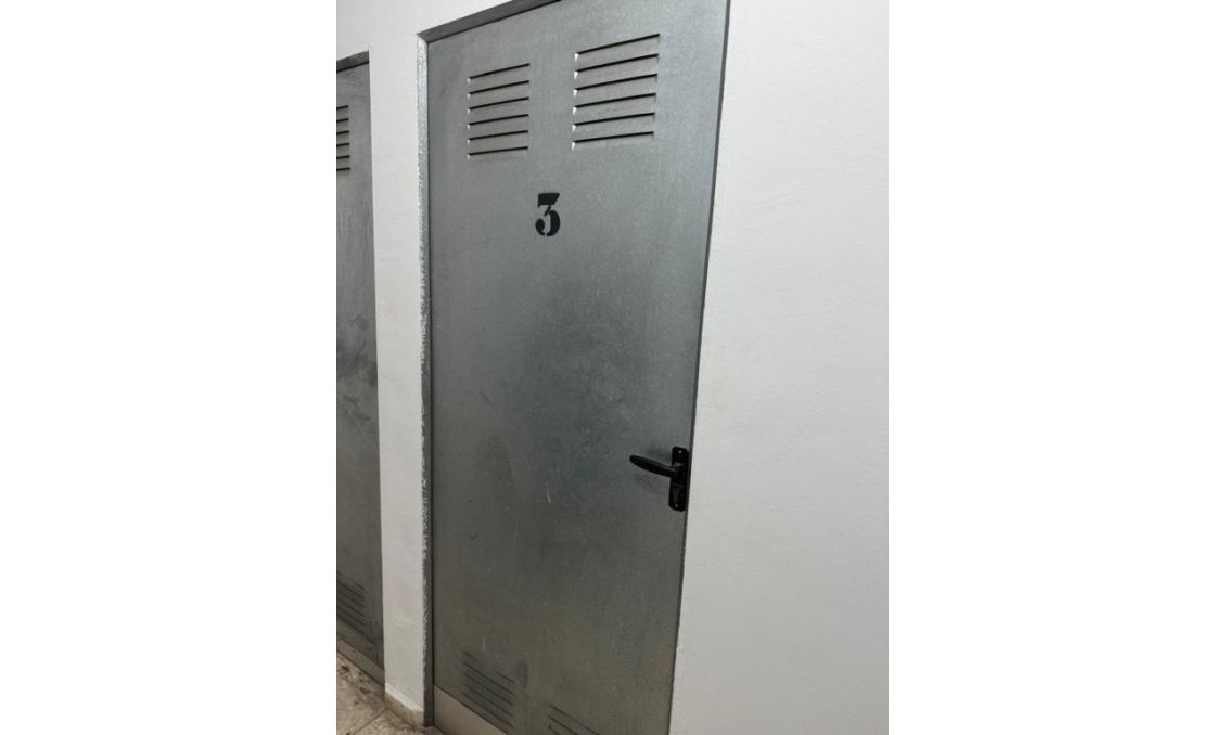 Segunda mano - Apartamento -
Alfas del Pí - Costa Blanca