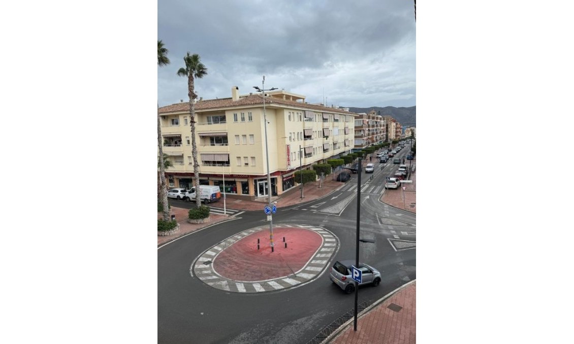 Segunda mano - Apartamento -
Alfas del Pí - Costa Blanca