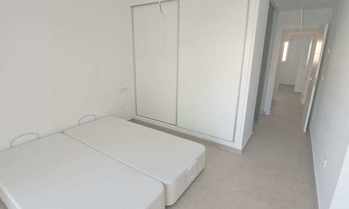 Segunda mano - Apartamento -
Playa Flamenca - Costa Blanca