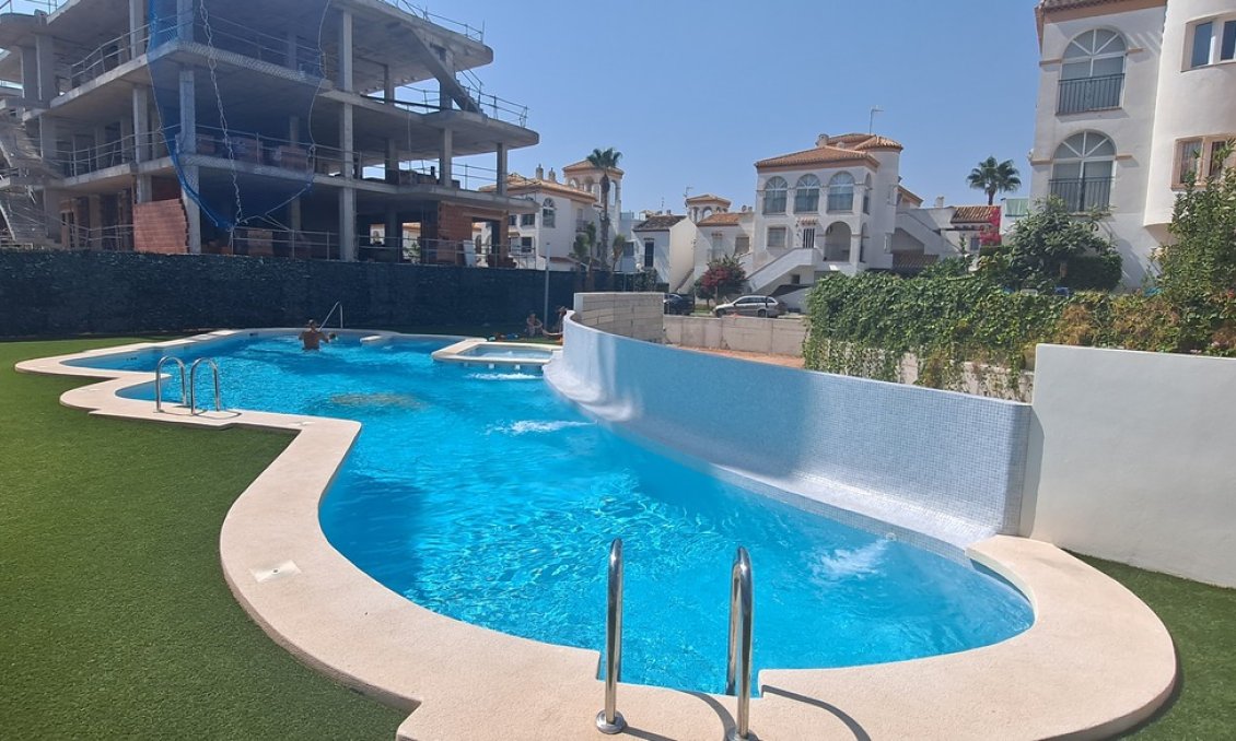 Segunda mano - Apartamento -
Playa Flamenca - Costa Blanca