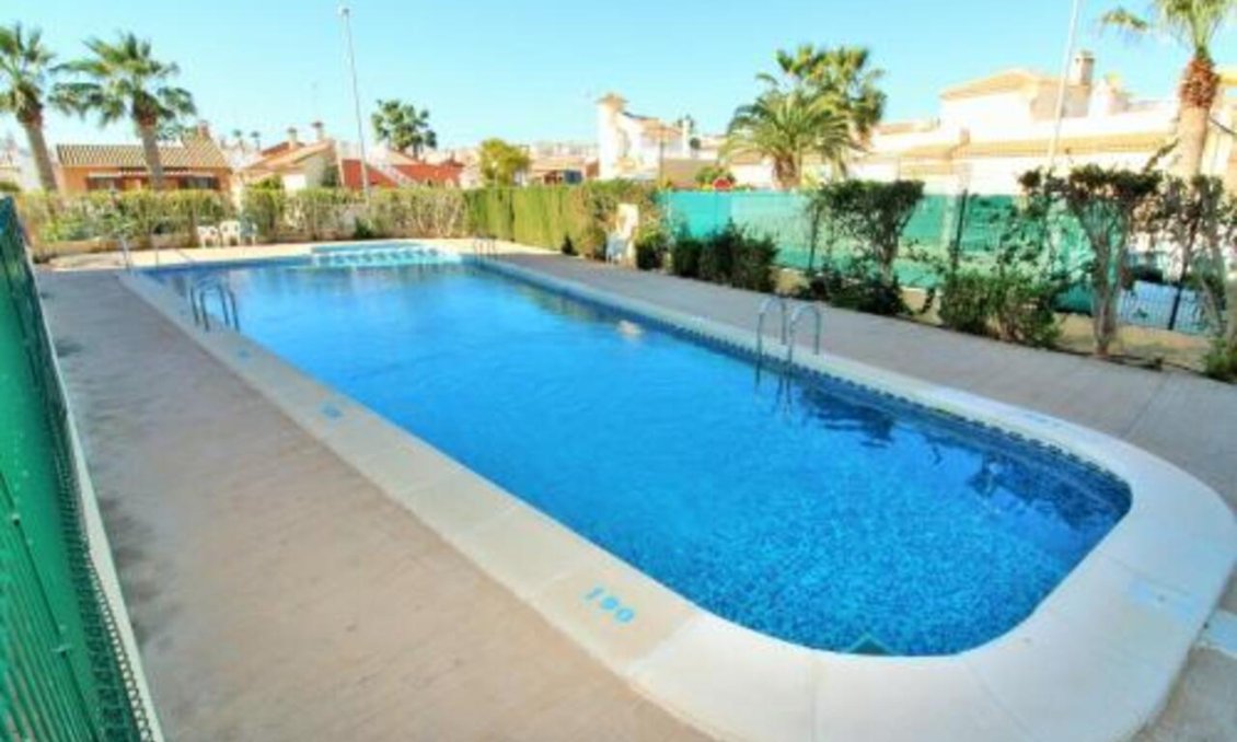 Segunda mano - Apartamento -
Playa Flamenca - Costa Blanca