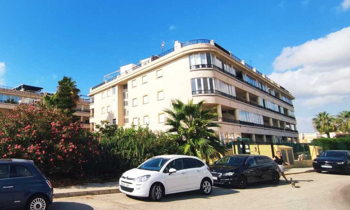 Segunda mano - Apartamento -
Playa Flamenca - Costa Blanca