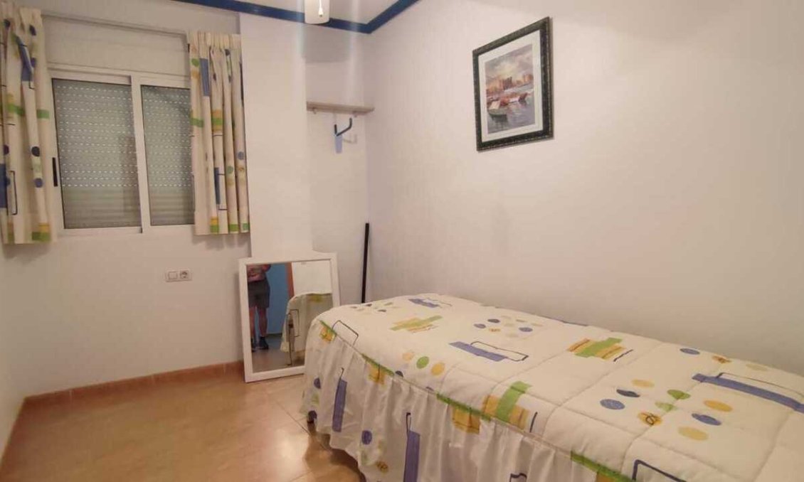 Segunda mano - Apartamento -
Playa Flamenca - Costa Blanca